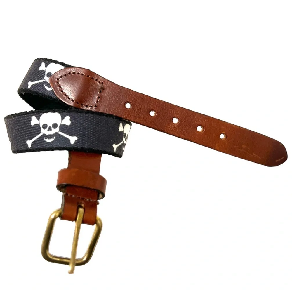 Jolly Roger's crossbones belt children's black with brown leather trim EUC
